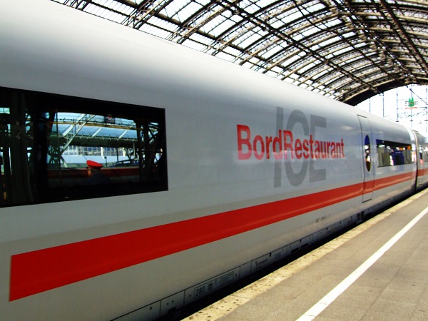Deutsche Bahn macht Millionenverlust mit Bordgastronomie